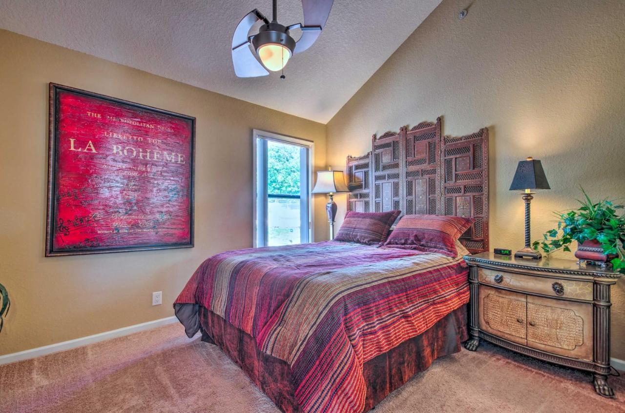 Osage Beach Condo With Shared Pool And Lake Views! Eksteriør bilde